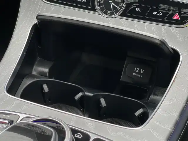 メルセデス・ベンツ ＣＬＳ２２０ｄ スポーツ エクスクルーシブPKG 山梨県 2019(平31)年 6.3万km ダイヤモンドホワイト SR/黒革 /ブルメスター /ベンチL  /パフューム/純正ＨＤＤナビ/全周囲カメラ/Ａカープレイ/自動駐車/マルチアンビエントＬ/パワーシート/全席シートヒーター/マルチＬＥＤ/ディスタンスＰ/ＢＳＡ/ＬＫＡ/ステアリングＳ/Ｓキー/保証書