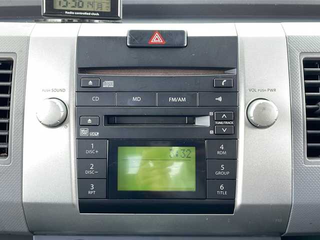 スズキ ワゴンＲ FX－S LTD 富山県 2006(平18)年 13.1万km ブルーイッシュブラックパール3 禁煙車/ＣＤ/純正フロアマット/ベンチシート/１３インチアルミホイール/ハロゲンヘッドライト/Ｗエアバッグ/ＡＣ/リモコンキー/パワーウィンドウ/保証書・記録簿/取扱説明書