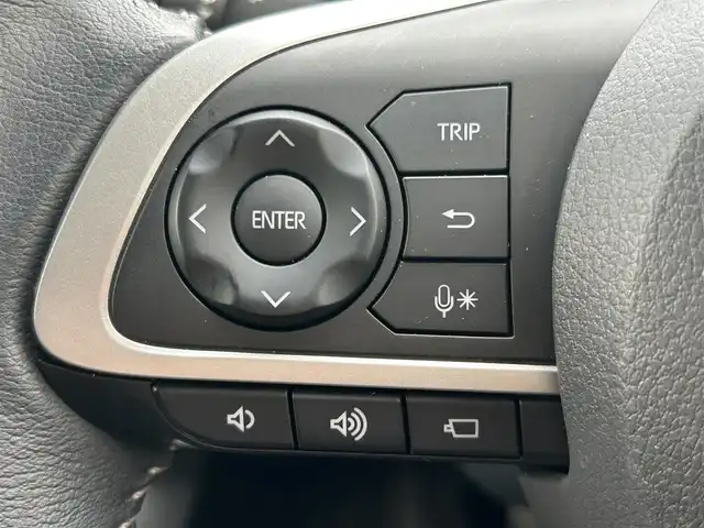 トヨタ ライズ Z 静岡県 2022(令4)年 5.3万km ブラックマイカメタリック 純正ディスプレイオーディオ/　（AppleCarPlay/AndroidAuto/Bluetooth）/フルセグTV/全方位カメラ/バックカメラ/スマートアシスト/衝突被害軽減システム/レーンキープアシスト/横滑り防止装置/前後コーナーセンサー/レーダークルーズコントロール/前席シートヒーター/ビルトインETC2.0/社外前後ドライブレコーダー/プッシュスタート/スマートキー/電動パーキングブレーキ/オートホールド/スペアキー×１/社外エアロ（フロント、サイド、リア）/純正フロアマット/ドアバイザー/純正17インチアルミホイール/LEDヘッドライト/オートマチックハイビーム