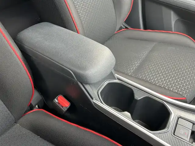 トヨタ ライズ Z 静岡県 2022(令4)年 5.3万km ブラックマイカメタリック 純正ディスプレイオーディオ/　（AppleCarPlay/AndroidAuto/Bluetooth）/フルセグTV/全方位カメラ/バックカメラ/スマートアシスト/衝突被害軽減システム/レーンキープアシスト/横滑り防止装置/前後コーナーセンサー/レーダークルーズコントロール/前席シートヒーター/ビルトインETC2.0/社外前後ドライブレコーダー/プッシュスタート/スマートキー/電動パーキングブレーキ/オートホールド/スペアキー×１/社外エアロ（フロント、サイド、リア）/純正フロアマット/ドアバイザー/純正17インチアルミホイール/LEDヘッドライト/オートマチックハイビーム