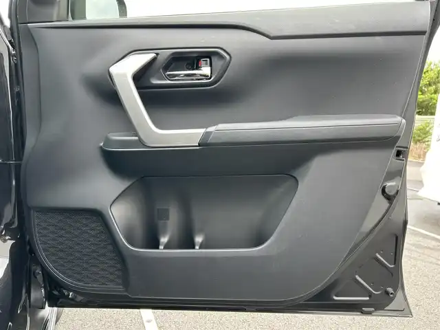 トヨタ ライズ Z 静岡県 2022(令4)年 5.3万km ブラックマイカメタリック 純正ディスプレイオーディオ/　（AppleCarPlay/AndroidAuto/Bluetooth）/フルセグTV/全方位カメラ/バックカメラ/スマートアシスト/衝突被害軽減システム/レーンキープアシスト/横滑り防止装置/前後コーナーセンサー/レーダークルーズコントロール/前席シートヒーター/ビルトインETC2.0/社外前後ドライブレコーダー/プッシュスタート/スマートキー/電動パーキングブレーキ/オートホールド/スペアキー×１/社外エアロ（フロント、サイド、リア）/純正フロアマット/ドアバイザー/純正17インチアルミホイール/LEDヘッドライト/オートマチックハイビーム