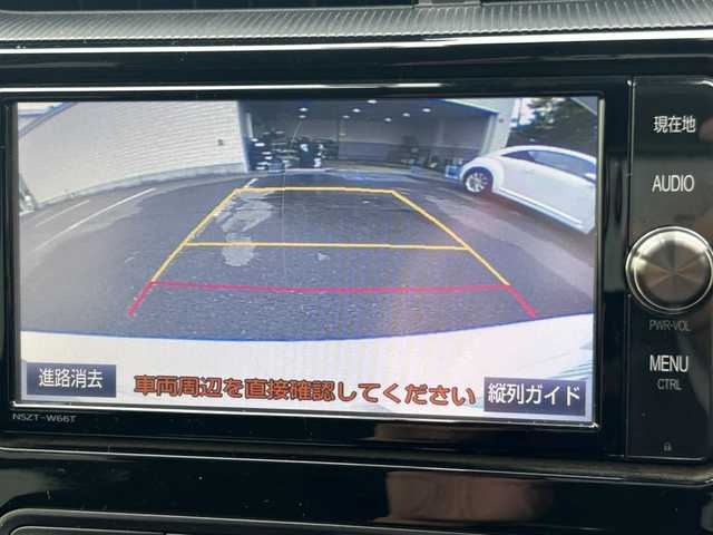 トヨタ アクア S 大阪府 2017(平29)年 5.3万km ライムホワイトパールクリスタルシャイン 純正ナビ　/バックカメラ　/フルセグ　/前席シートヒーター　/プリクラッシュセーフティ　/レーンキープアシスト　/オートハイビーム　/ドライブレコーダー　/ＬＥＤヘッドライト　/ビルトインＥＴＣ　/スマートキー×２