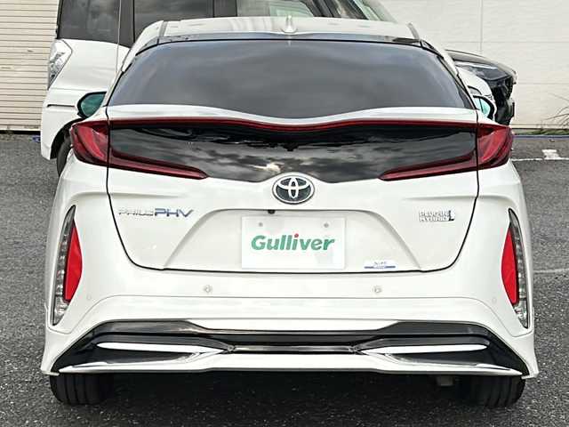 トヨタ プリウス ＰＨＶ A レザーパッケージ 千葉県 2017(平29)年 13.2万km ホワイトパールクリスタルシャイン モデリスタエアロ　１１．６型メーカーナビ　バックカメラ　レザーシート　２．０ＥＴＣ　ステアヒーター　シートヒーター　パーキングアシスト　セーフティセンス　インテリジェントソナー　ＢＳＭ スマートキー