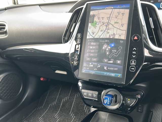 トヨタ プリウス ＰＨＶ A レザーパッケージ 千葉県 2017(平29)年 13.2万km ホワイトパールクリスタルシャイン モデリスタエアロ　１１．６型メーカーナビ　バックカメラ　レザーシート　２．０ＥＴＣ　ステアヒーター　シートヒーター　パーキングアシスト　セーフティセンス　インテリジェントソナー　ＢＳＭ スマートキー