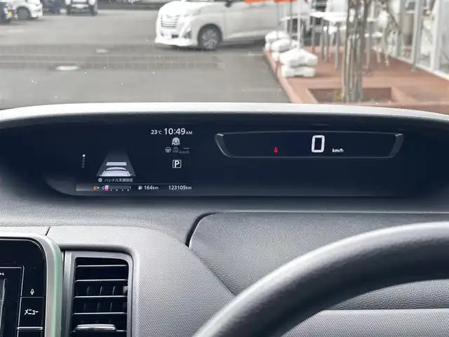 日産 セレナ X 宮城県 2016(平28)年 12.4万km ダイヤモンドブラック セーフティパッケージB/・プロパイロット/・車線逸脱防止支援システム/・SRSエアバッグ（カーテン/サイド）/・アラウンドビューモニター/・スマートルームミラー/・ステアリングスイッチ/・踏み間違い衝突防止アシスト/・インテリジェントパーキングアシスト/・進入禁止標識検知/・ふらつき警報/・フロント・バックソナー/・ヒーター付ドアミラー/・インテリジェントキー/・プッシュスタート/・電動パーキングブレーキ/・オートブレーキホールド/両側パワースライドドア/＝＝＝/エマージェンシーブレーキ/車線逸脱警報/純正9型ナビ（MM516D-L）/【CD・DVD・SD・BT・フルセグTV】/社外ドライブレコーダー/アイドリングストップ/ウィンカーミラー/スマートキーX２/ETC