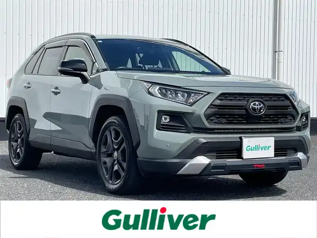 トヨタ ＲＡＶ４ アドベンチャー 千葉県 2022(令4)年 2.9万km アーバンカーキ TRDエアロ/純正9インチビ/(Bluetooth/TV/CD/DVD)/ブラインドスポットモニター/バックカメラ/衝突被害軽減システム/車線逸脱警報/クルーズコントロール/ハーフレザーシート/横滑り防止装置/ETC/ドライブレコーダー/アイドリングストップ/LEDヘッドライト/フォグランプ/オートライト/ウィンカーミラー/電動格納ミラー/純正19インチAW/シートヒーター/エアシート/シートリフター/ステアリングヒーター/プッシュスタート/スマートキー/フロアマット/ドアバイザー/スペアキー/取扱説明書/保証書