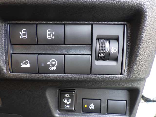 三菱 デリカミニ T プレミアム 千葉県 2025(令7)年 0.1万km ベージュⅡ e-Assist/・衝突被害軽減ブレーキシステム（FCM）/・車線逸脱警報システム（LDW）/・誤発進抑制機能（前進＆後退時）（UMS）/・レーダークルーズコントロールシステム（ACC）/・オートマチックハイビーム[AHB]/マイパイロット/ハンズフリー両側パワースライドドア/ディスプレイオーディオ/【Bluetooth接続】/【Apple CarPlay　Android Auto対応】/マルチアラウンドモニター/デジタルインナーミラー/ドライブレコーダー/前席シートヒーター/革巻きステアリング/ステアリングヒーター/ステアリングスイッチ/パドルシフト/ETC/LEDヘッドライト/フォグライト/ウインカーミラー/コーナーセンサー/純正15インチアルミホイル/サイド/カーテンエアバッグ/キーレスオペレーションシステム
