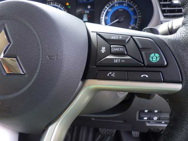 三菱 デリカミニ T プレミアム 千葉県 2025(令7)年 0.1万km ベージュⅡ e-Assist/・衝突被害軽減ブレーキシステム（FCM）/・車線逸脱警報システム（LDW）/・誤発進抑制機能（前進＆後退時）（UMS）/・レーダークルーズコントロールシステム（ACC）/・オートマチックハイビーム[AHB]/マイパイロット/ハンズフリー両側パワースライドドア/ディスプレイオーディオ/【Bluetooth接続】/【Apple CarPlay　Android Auto対応】/マルチアラウンドモニター/デジタルインナーミラー/ドライブレコーダー/前席シートヒーター/革巻きステアリング/ステアリングヒーター/ステアリングスイッチ/パドルシフト/ETC/LEDヘッドライト/フォグライト/ウインカーミラー/コーナーセンサー/純正15インチアルミホイル/サイド/カーテンエアバッグ/キーレスオペレーションシステム
