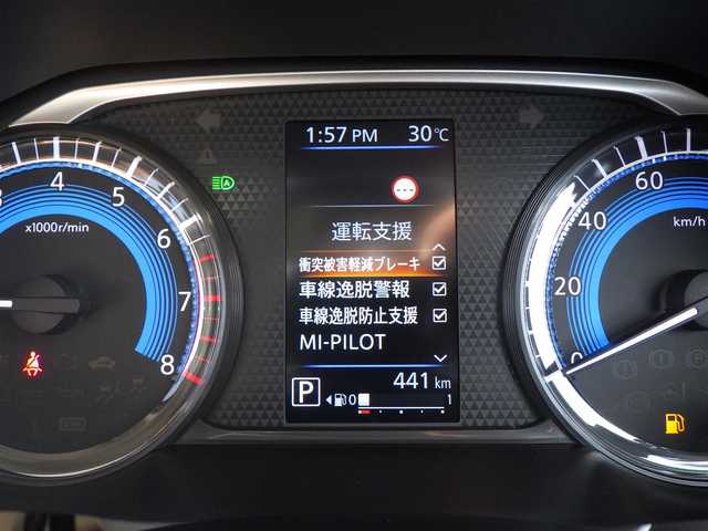 三菱 デリカミニ T プレミアム 千葉県 2025(令7)年 0.1万km ベージュⅡ e-Assist/・衝突被害軽減ブレーキシステム（FCM）/・車線逸脱警報システム（LDW）/・誤発進抑制機能（前進＆後退時）（UMS）/・レーダークルーズコントロールシステム（ACC）/・オートマチックハイビーム[AHB]/マイパイロット/ハンズフリー両側パワースライドドア/ディスプレイオーディオ/【Bluetooth接続】/【Apple CarPlay　Android Auto対応】/マルチアラウンドモニター/デジタルインナーミラー/ドライブレコーダー/前席シートヒーター/革巻きステアリング/ステアリングヒーター/ステアリングスイッチ/パドルシフト/ETC/LEDヘッドライト/フォグライト/ウインカーミラー/コーナーセンサー/純正15インチアルミホイル/サイド/カーテンエアバッグ/キーレスオペレーションシステム