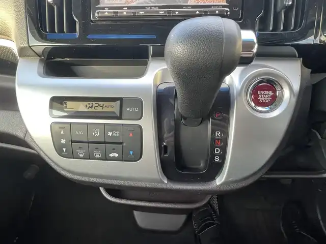 ホンダ Ｎ ＷＧＮ カスタム G ターボパッケージ 愛知県 2015(平27)年 6.2万km プレミアムゴールドパープルパール (株)IDOMが運営する【じしゃロン名古屋鳴海店】の自社ローン専用車両になりますこちらは現金またはオートローンご利用時の価格です。自社ローンご希望の方は別途その旨お申付け下さい/純正ナビ/Bluetooth/パドルシフト/クルーズコントロール/ステアリングスイッチ/スマートキー/ETC/バックカメラ/ＨＩＤライト/社外マフラー/オートライト/ドアバイザー