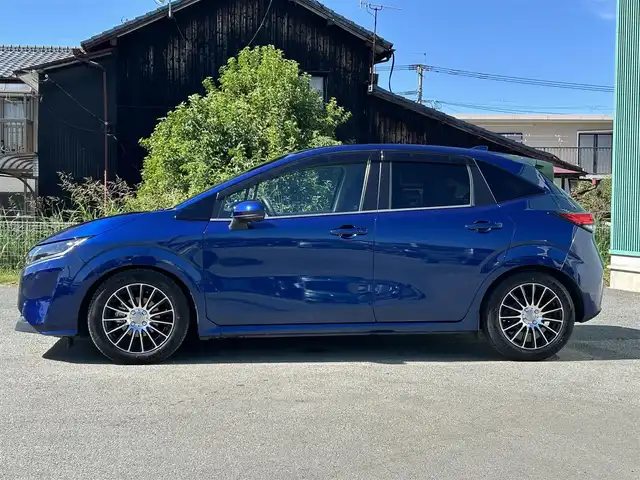 日産 ノート X 福岡県 2021(令3)年 5.8万km オーロラフレアブルーパール W+Sエアバッグ/衝突被害軽減システム/カーテンエアバッグ/レーンキープアシスト/横滑り防止装置/盗難防止装置/オートライト・ハイビーム/コーナーセンサー(前後)/社外アルミホイール/純正フロアマット/フルセグTV/apple　car　play/車外カメラ(B/F/S/全周囲)/BT/ETC