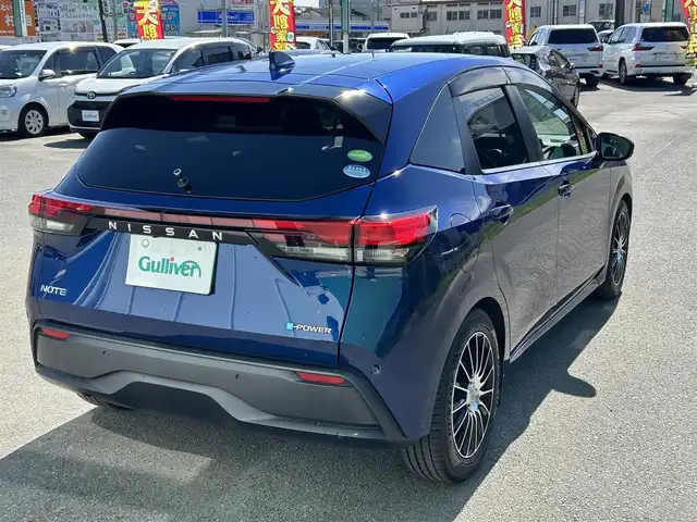 日産 ノート X 福岡県 2021(令3)年 5.8万km オーロラフレアブルーパール W+Sエアバッグ/衝突被害軽減システム/カーテンエアバッグ/レーンキープアシスト/横滑り防止装置/盗難防止装置/オートライト・ハイビーム/コーナーセンサー(前後)/社外アルミホイール/純正フロアマット/フルセグTV/apple　car　play/車外カメラ(B/F/S/全周囲)/BT/ETC