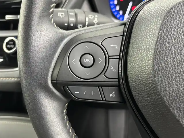 トヨタ カローラツーリング ハイブリッド ダブルバイビー 埼玉県 2021(令3)年 2.9万km スパークリングブラックパールクリスタルシャイン トヨタセーフティセンス/純正メモリナビ/レーダークルーズコントロール/バックカメラ/ビルトインETC/純正１７インチAW/プッシュスタート/スマートキー/スペアキー