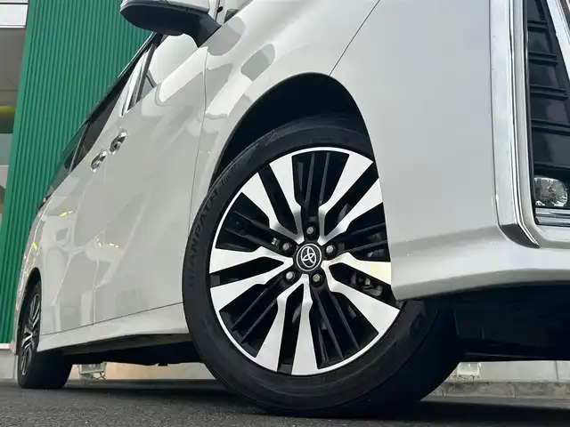 トヨタ アルファード S Cパッケージ 宮城県 2020(令2)年 5.9万km ホワイトパールクリスタルシャイン デジタルインナーミラー/ブラインドスポットモニター/リアクロストラフィックオートブレーキ/AC100V/1500Wコンセント/応急用タイヤ/＝＝＝/セーフティセンス/・プリクラッシュセーフティ/・レーントレーシングアシスト/・アダプティブハイビームシステム/・レーダークルーズコントロール（全車速追従機能付）/・ロードサインアシスト/インテリジェントクリアランスソナー/純正フリップダウンモニター/9インチディスプレイオーディオ/・ナビ機能/・CD/DVDデッキ/・フルセグTV/・Bluetooth/バックカメラ/ビルトインETC2.0/ドライブレコーダー/両側パワースライドドア/パワーバックドア/合皮シート/シートヒーター／ベンチレーション/パワーシート（運転席メモリー機能付）/ウッドコンビステアリング/ステアリングヒーター/電動パーキングブレーキ/ブレーキホールド/3眼LEDヘッドライト/フォグランプ/オートライト/スマートキー＆プッシュスタート/純正18インチAW/純正フロアマット/純正ドアバイザー