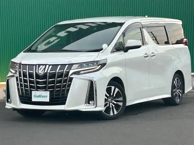 トヨタ アルファード S Cパッケージ 宮城県 2020(令2)年 5.9万km ホワイトパールクリスタルシャイン デジタルインナーミラー/ブラインドスポットモニター/リアクロストラフィックオートブレーキ/AC100V/1500Wコンセント/応急用タイヤ/＝＝＝/セーフティセンス/・プリクラッシュセーフティ/・レーントレーシングアシスト/・アダプティブハイビームシステム/・レーダークルーズコントロール（全車速追従機能付）/・ロードサインアシスト/インテリジェントクリアランスソナー/純正フリップダウンモニター/9インチディスプレイオーディオ/・ナビ機能/・CD/DVDデッキ/・フルセグTV/・Bluetooth/バックカメラ/ビルトインETC2.0/ドライブレコーダー/両側パワースライドドア/パワーバックドア/合皮シート/シートヒーター／ベンチレーション/パワーシート（運転席メモリー機能付）/ウッドコンビステアリング/ステアリングヒーター/電動パーキングブレーキ/ブレーキホールド/3眼LEDヘッドライト/フォグランプ/オートライト/スマートキー＆プッシュスタート/純正18インチAW/純正フロアマット/純正ドアバイザー