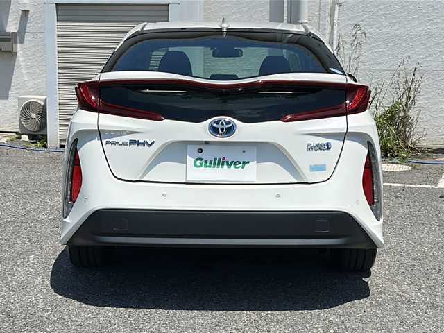 トヨタ プリウス ＰＨＶ A 千葉県 2020(令2)年 5.9万km ホワイトパールクリスタルシャイン 9型ナビNSZT-Y68T 全方位カメラ パーキングアシスト 2.0ETC シートヒーター パワーシート PCS LDA ステアヒーター AHB クルコン LEDライト オートライト 17AW ソナー