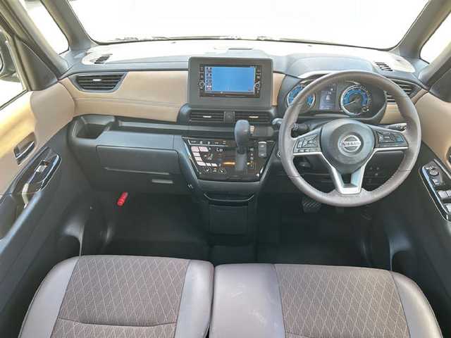 日産 ルークス HWS X プロパイロットED 和歌山県 2022(令4)年 2.3万km アッシュブラウンM プロパイロット/純正ナビ/アラウンドビューモニター/両側パワースライドドア/アイドリングストップ/純正アルミホイール/革巻きステアリング/ハーフレザーシート/プレミアムグラデーションインテリア/エマージェンシーブレーキ/コーナーセンサー/LEDヘッドライト/オートライト