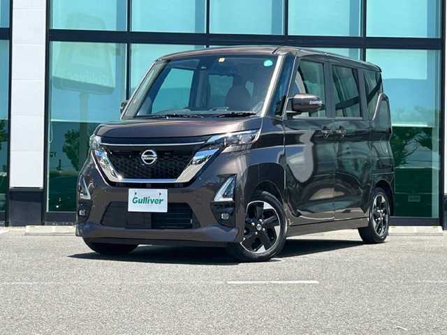 日産 ルークス HWS X プロパイロットED 和歌山県 2022(令4)年 2.3万km アッシュブラウンM プロパイロット/純正ナビ/アラウンドビューモニター/両側パワースライドドア/アイドリングストップ/純正アルミホイール/革巻きステアリング/ハーフレザーシート/プレミアムグラデーションインテリア/エマージェンシーブレーキ/コーナーセンサー/LEDヘッドライト/オートライト