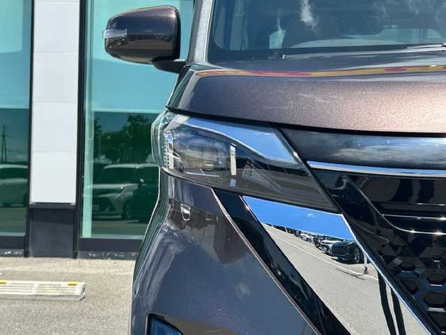 日産 ルークス HWS X プロパイロットED 和歌山県 2022(令4)年 2.3万km アッシュブラウンM プロパイロット/純正ナビ/アラウンドビューモニター/両側パワースライドドア/アイドリングストップ/純正アルミホイール/革巻きステアリング/ハーフレザーシート/プレミアムグラデーションインテリア/エマージェンシーブレーキ/コーナーセンサー/LEDヘッドライト/オートライト