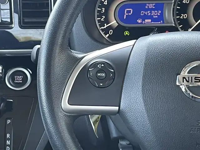 日産 デイズ ルークス ハイウェイスターX 佐賀県 2019(平31)年 4.6万km ブラック エマージェンシーブレーキ　/コーナーセンサー　/純正ナビ/・アラウンドビューモニター　/・フルセグTV/BT/CD/DVD/純正ドラレコ(DJ4-D)/片側パワースライドドア　/純正15インチAW　　/LEDヘッドライト　/フォグランプ/オートマチックハイビーム/ハーフレザーシート/プッシュスタート/リアサーキュレーター/リアサンシェード/ステアリグスイッチ/保証書