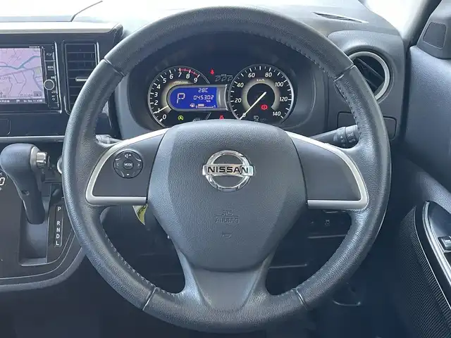 日産 デイズ ルークス ハイウェイスターX 佐賀県 2019(平31)年 4.6万km ブラック エマージェンシーブレーキ　/コーナーセンサー　/純正ナビ/・アラウンドビューモニター　/・フルセグTV/BT/CD/DVD/純正ドラレコ(DJ4-D)/片側パワースライドドア　/純正15インチAW　　/LEDヘッドライト　/フォグランプ/オートマチックハイビーム/ハーフレザーシート/プッシュスタート/リアサーキュレーター/リアサンシェード/ステアリグスイッチ/保証書