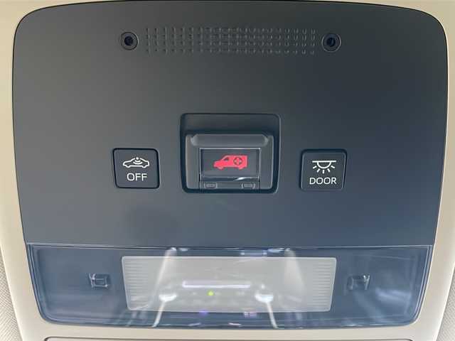 トヨタ クラウン ハイブリッド S Cパッケージ 茨城県 2018(平30)年 5万km ダークブルーマイカ プリクラッシュセーフティ/パーキングブレーキサポート/ふらつき検知/リアクロストラフィックアラート/クリアランスソナー/リアカメラ検知/先行車発進告知/センタートーレス制御/純正SDナビ/　　BT/CD/DVD/フルセグ/パノラミックビューモニター/パドルシフト/レーダークルーズコントロール/パワーシート/シートヒーター/ハンドルヒーター/純正17インチアルミホイール/LEDオートライト/オートマティックハイビーム/コーナーセンサー/ドライブレコーダー/スマートキー/ETC2.0