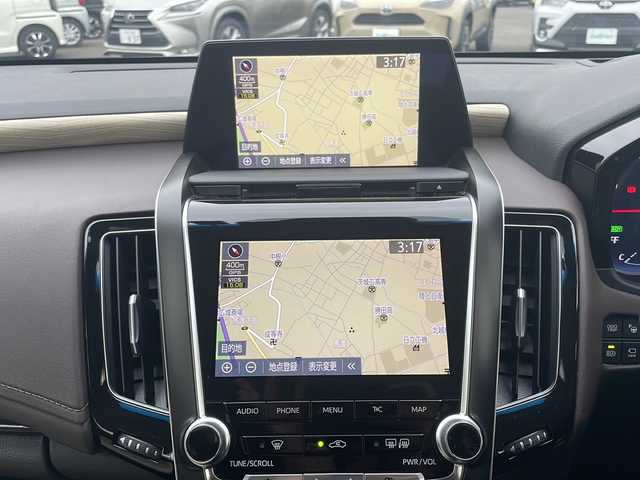 トヨタ クラウン ハイブリッド S Cパッケージ 茨城県 2018(平30)年 5万km ダークブルーマイカ プリクラッシュセーフティ/パーキングブレーキサポート/ふらつき検知/リアクロストラフィックアラート/クリアランスソナー/リアカメラ検知/先行車発進告知/センタートーレス制御/純正SDナビ/　　BT/CD/DVD/フルセグ/パノラミックビューモニター/パドルシフト/レーダークルーズコントロール/パワーシート/シートヒーター/ハンドルヒーター/純正17インチアルミホイール/LEDオートライト/オートマティックハイビーム/コーナーセンサー/ドライブレコーダー/スマートキー/ETC2.0