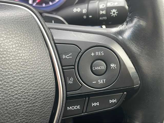 トヨタ クラウン ハイブリッド S Cパッケージ 茨城県 2018(平30)年 5万km ダークブルーマイカ プリクラッシュセーフティ/パーキングブレーキサポート/ふらつき検知/リアクロストラフィックアラート/クリアランスソナー/リアカメラ検知/先行車発進告知/センタートーレス制御/純正SDナビ/　　BT/CD/DVD/フルセグ/パノラミックビューモニター/パドルシフト/レーダークルーズコントロール/パワーシート/シートヒーター/ハンドルヒーター/純正17インチアルミホイール/LEDオートライト/オートマティックハイビーム/コーナーセンサー/ドライブレコーダー/スマートキー/ETC2.0