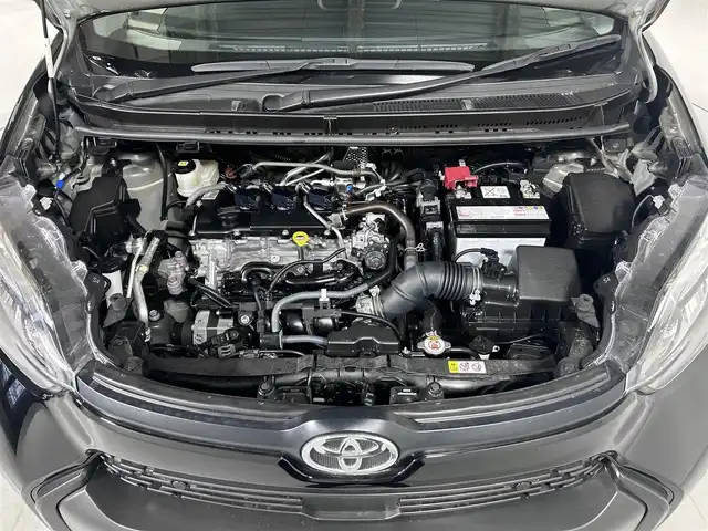 トヨタ シエンタ G 佐賀県 2023(令5)年 0.2万km ブラック 純正ディスプレイオーディオ/フルセグテレビ/Bluetoothオーディオ/バックカメラ/両側パワースライドドア/LEDヘッドライト/クリアランスソナー/トヨタセーフティーセンス/プリクラッシュ/レーンキープアシスト/レーダークルーズコントロール/ロードサインアシスト/ETC/オートライト/純正15インチアルミホイール/ウォークスルー/オートライト/ABS/横滑り防止装置/盗難防止装置/純正フロアマット/衝突軽減システム