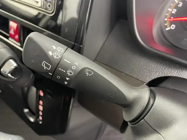 トヨタ ルーミー G－T 富山県 2020(令2)年 4.8万km パールホワイトⅢ 純正ナビ(AM/FM/BT/CD)/ワンセグTV/バックカメラ/ETC/衝突軽減ブレーキ/アイドリングストップ/横滑り防止装置/前後コーナーセンサー/両側パワースライドドア/純正フロアマット/鉄チンホイール/LEDヘッドライト/フルフラットシート/オートライト/スマートキー/スペアキー1本/プッシュスタート/取扱説明書/保証書