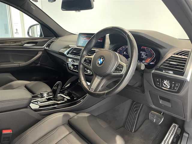 ＢＭＷ Ｘ４ xDrive 20d Mスポーツ 愛知県 2021(令3)年 3.1万km アルピンホワイトⅢ パノラミックＳ／Ｒ　/ＨＵＤ　/レザーシート　/純正ナビ　/Ｂｌｕｅｔｏｏｔｈ　/３６０度カメラ　/フルセグＴＶ　/前後シートヒーター/ＡＣＣ　/ＬＫＡ　/ＢＳＭ　/ドライブレコーダー　/ミラー型ＥＴＣ　/パワーバックドア/プッシュスタート/ウィンカーミラー/アイドリングストップ