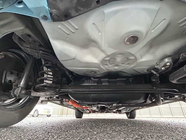 トヨタ アクア S 千葉県 2014(平26)年 5.6万km クールソーダメタリック 純正ナビ/ワンセグTV/Bluetooth/CD/バックカメラ/スタッドレスタイヤ/盗難防止装置/オートライト/ステアリングスイッチ/ウィンカーミラー/プッシュスタート/スマートキー/スペアキー1本/LEDヘッドライト/純正フロアマット