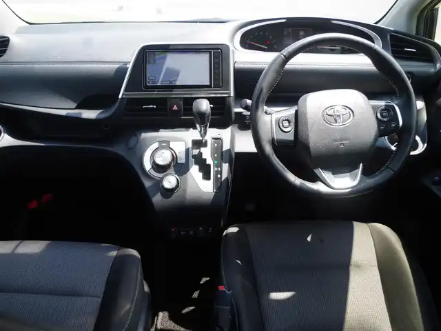 トヨタ シエンタ G セーフティエディション 千葉県 2020(令2)年 2.4万km ブラックマイカ Toyota Safety Sense/・プリクラッシュセーフティ/・レーンディパーチャーアラート/・オートハイビーム/純正SDナビ/地デジTV/【DVD/CD再生機能　Bluetooth接続】/パノラミックビューモニター/前席シートヒーター/ステアリングヒーター/ドライブレコーダー/ETC/LEDヘッドライト/クリアランスソナー/純正15インチアルミホイル/スマートキー