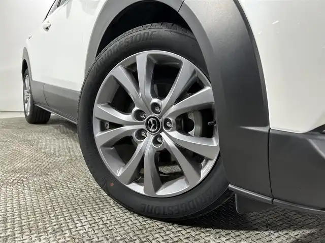 マツダ ＣＸ－３０ XD Lパッケージ 大阪府 2021(令3)年 2.6万km スノーフレイクホワイトパールマイカ 純正ナビ(フルセグ/DVD再生/Bluetooth) 360カメラ ETC 革シート パワーシート/ヒーター ハンドルヒーター 電動リアゲート 衝突軽減 レーダーC クリアランスソナー 前後ドラレコ