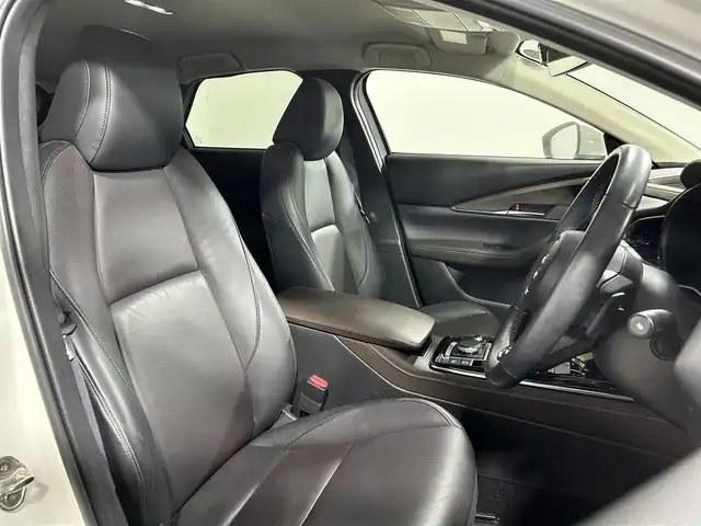 マツダ ＣＸ－３０ XD Lパッケージ 大阪府 2021(令3)年 2.6万km スノーフレイクホワイトパールマイカ 純正ナビ(フルセグ/DVD再生/Bluetooth) 360カメラ ETC 革シート パワーシート/ヒーター ハンドルヒーター 電動リアゲート 衝突軽減 レーダーC クリアランスソナー 前後ドラレコ