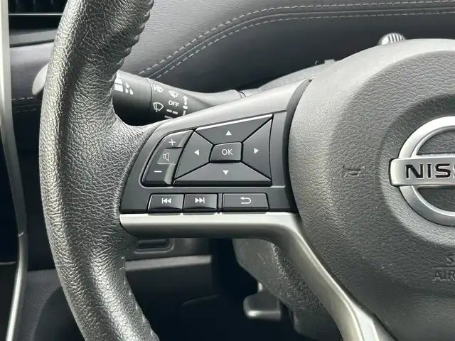 日産 セレナ ハイウェイスター V 愛媛県 2020(令2)年 2.6万km ブリリアントホワイトパール 純正10インチナビ/・Bluetooth/・CD/DVD/フルセグテレビ/アラウンドビューカメラ/ビルドインETC/両側パワースライドドア/インテリジェントルームミラー/ドライブレコーダー/プロパイロット/衝突軽減ブレーキ/レーンキープアシスト/道路標識・速度標識表示/オートライト/LEDヘッドライト/純正16インチAW/アイドリングストップ/ドアバイザー/プッシュスタート/取扱説明書