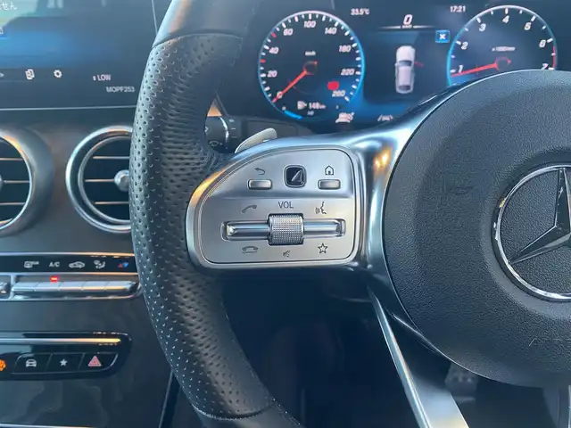 メルセデス・ベンツ ＧＬＣ３００ 4マチック クーペ AMGライン 福岡県 2020(令2)年 1.8万km ダイヤモンドホワイト ・サンルーフ/・アダプティブクルーズコントロール/・純正ナビ／ＢＴ／ＵＳＢ／ｃａｒｐｌａｙ/・全方位カメラ/・ハーフレザーシート／シートヒーター/・フルセグ/・ＥＴＣ/・純正２０ＡＷ/・保証書/・取扱説明書