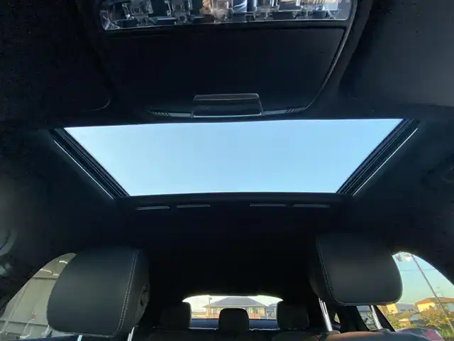 メルセデス・ベンツ ＧＬＣ３００ 4マチック クーペ AMGライン 福岡県 2020(令2)年 1.8万km ダイヤモンドホワイト ・サンルーフ/・アダプティブクルーズコントロール/・純正ナビ／ＢＴ／ＵＳＢ／ｃａｒｐｌａｙ/・全方位カメラ/・ハーフレザーシート／シートヒーター/・フルセグ/・ＥＴＣ/・純正２０ＡＷ/・保証書/・取扱説明書