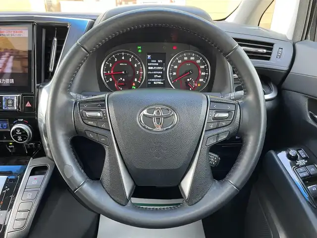 トヨタ アルファード S Aパッケージ 宮崎県 2019(令1)年 8.3万km ブラック ALPINE11インチナビ（フルセグTV/CD/DVD/BT/USB）/ツインムーンルーフ/モデリスタエアロ/モデリスタマフラー/インテリジェントクリアランスソナー/フリップダウンモニター/レーダークルーズコントロール/両側パワースライドドア/ETC/バックカメラ/ブラインドスポットモニター/レーントレーシングアシスト/パーキングサポートブレーキ/プリクラッシュセーフティ/オートライト/オートハイビーム/LEDヘッドライト/フォグランプ/プッシュスタート/スマートキー/純正18インチAW