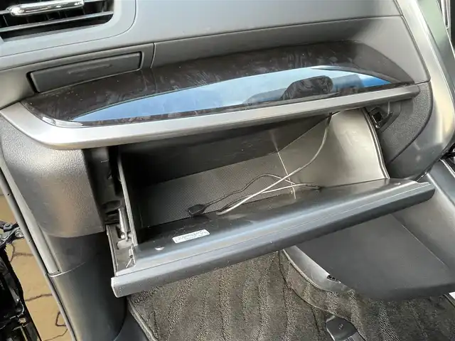 トヨタ アルファード S Aパッケージ 宮崎県 2019(令1)年 8.3万km ブラック ALPINE11インチナビ（フルセグTV/CD/DVD/BT/USB）/ツインムーンルーフ/モデリスタエアロ/モデリスタマフラー/インテリジェントクリアランスソナー/フリップダウンモニター/レーダークルーズコントロール/両側パワースライドドア/ETC/バックカメラ/ブラインドスポットモニター/レーントレーシングアシスト/パーキングサポートブレーキ/プリクラッシュセーフティ/オートライト/オートハイビーム/LEDヘッドライト/フォグランプ/プッシュスタート/スマートキー/純正18インチAW