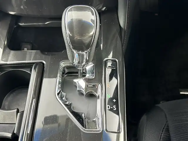 トヨタ クラウン アスリート S 愛知県 2013(平25)年 4.2万km プレシャスブラックパール 禁煙車/純正8インチナビ/（CD/DVD/Bluetooth/フルセグTV/HDD)/バックカメラ/コーナーセンサー/クルーズコントロール/ドライブレコーダー/ETC/パワーシート/純正18インチアルミホイール/純正フロアマット/横滑り防止装置/オートライト/オートエアコン/HIDヘッドライト/スマートキー/スペアキー有/プッシュスタート/電動格納ミラー