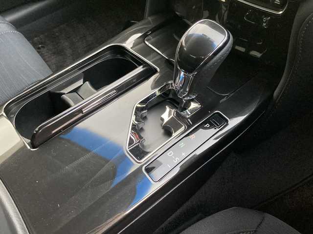 トヨタ クラウン アスリート S 岐阜県 2013(平25)年 4.2万km プレシャスブラックパール 登録時走行距離：41933km/禁煙車/純正8インチナビ/（CD/DVD/Bluetooth/フルセグTV/HDD)/バックカメラ/コーナーセンサー/クルーズコントロール/ドライブレコーダー/ETC/パワーシート/純正18インチアルミホイール/純正フロアマット/横滑り防止装置/オートライト/オートエアコン/HIDヘッドライト/スマートキー/スペアキー有/プッシュスタート/電動格納ミラー