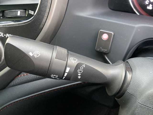 トヨタ クラウン アスリート S 岐阜県 2013(平25)年 4.2万km プレシャスブラックパール 登録時走行距離：41933km/禁煙車/純正8インチナビ/（CD/DVD/Bluetooth/フルセグTV/HDD)/バックカメラ/コーナーセンサー/クルーズコントロール/ドライブレコーダー/ETC/パワーシート/純正18インチアルミホイール/純正フロアマット/横滑り防止装置/オートライト/オートエアコン/HIDヘッドライト/スマートキー/スペアキー有/プッシュスタート/電動格納ミラー