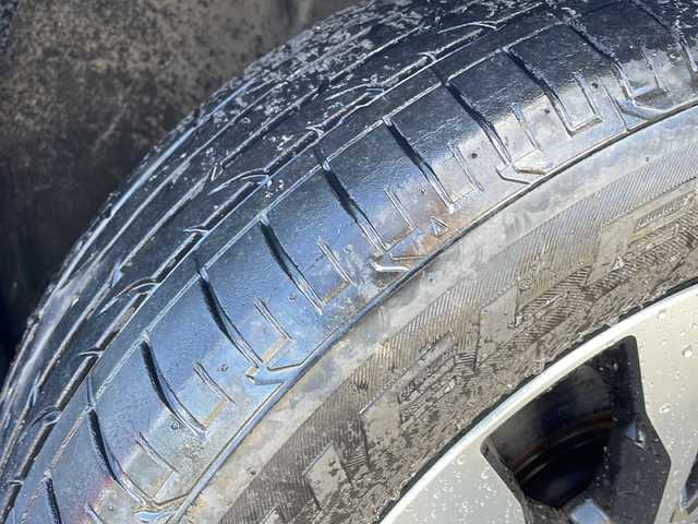 スバル アウトバック リミテッド 新潟県 2015(平27)年 7.2万km クリスタルブラックシリカ 4WD/純正HDDナビ:CN-LR800D/バックカメラ/レーダークルーズコントロール/ステアリングスイッチ/レザーシート/前席パワーシート/全席シートヒーター/運転席メモリーシート/電動リアゲート/ステアリングスイッチ/パドルシフト/LEDヘッドライト/ルーフレール