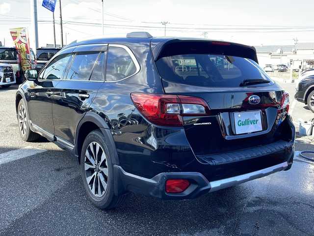 スバル アウトバック リミテッド 新潟県 2015(平27)年 7.2万km クリスタルブラックシリカ 4WD/純正HDDナビ:CN-LR800D/バックカメラ/レーダークルーズコントロール/ステアリングスイッチ/レザーシート/前席パワーシート/全席シートヒーター/運転席メモリーシート/電動リアゲート/ステアリングスイッチ/パドルシフト/LEDヘッドライト/ルーフレール