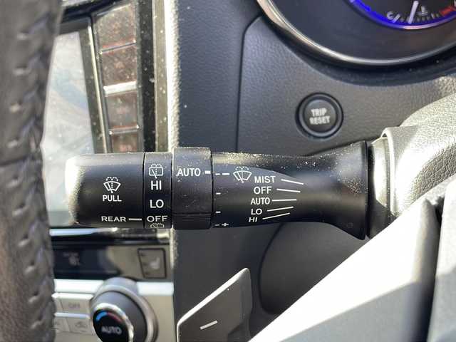 スバル アウトバック リミテッド 新潟県 2015(平27)年 7.2万km クリスタルブラックシリカ 4WD/純正HDDナビ:CN-LR800D/バックカメラ/レーダークルーズコントロール/ステアリングスイッチ/レザーシート/前席パワーシート/全席シートヒーター/運転席メモリーシート/電動リアゲート/ステアリングスイッチ/パドルシフト/LEDヘッドライト/ルーフレール