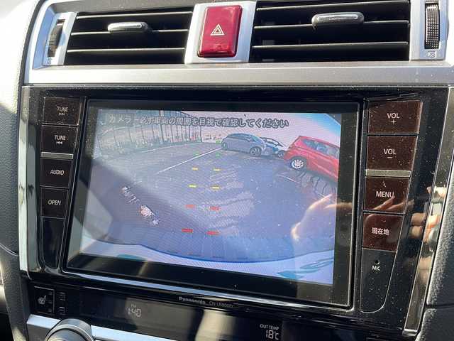 スバル アウトバック リミテッド 新潟県 2015(平27)年 7.2万km クリスタルブラックシリカ 4WD/純正HDDナビ:CN-LR800D/バックカメラ/レーダークルーズコントロール/ステアリングスイッチ/レザーシート/前席パワーシート/全席シートヒーター/運転席メモリーシート/電動リアゲート/ステアリングスイッチ/パドルシフト/LEDヘッドライト/ルーフレール