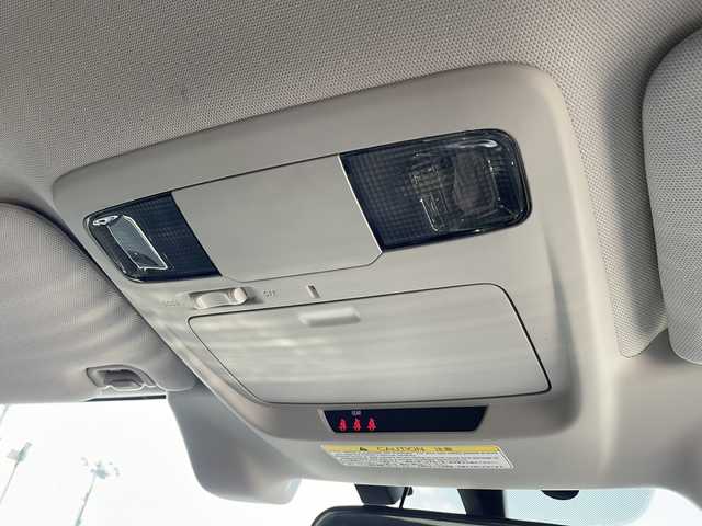 スバル アウトバック リミテッド 新潟県 2015(平27)年 7.2万km クリスタルブラックシリカ 4WD/純正HDDナビ:CN-LR800D/バックカメラ/レーダークルーズコントロール/ステアリングスイッチ/レザーシート/前席パワーシート/全席シートヒーター/運転席メモリーシート/電動リアゲート/ステアリングスイッチ/パドルシフト/LEDヘッドライト/ルーフレール