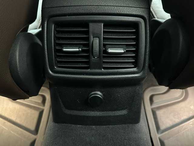 ＢＭＷ Ｘ１ xDrive 18d xライン 兵庫県 2017(平29)年 8.6万km 黒 純正メモリナビ(CD/USB/AUX/Bluetooth)/バックカメラ/ETC/前後ドライブレコーダー/オートクルーズコントロール/シートヒーター/パワーシート/パワーバックドア/社外レーダー/ルーフレール/前後コーナーセンサー/電子パーキングブレーキ/オートライト/LEDヘッドライト/純正アルミホイール