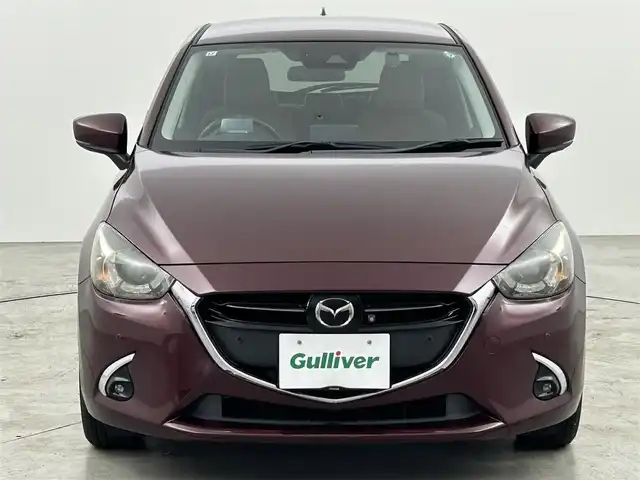 マツダ デミオ XDテーラードブラウン 福岡県 2017(平29)年 3.2万km ディープクリムゾンマイカ 純正メーカーナビ（ＢＴ，フルセグＴＶ）　/全方位カメラ　/ＥＴＣ　/前方ドライブレコーダー　/ＡＣＣ　/コーナーセンサー　/ＳＣＢＳ　/レーンキープ　/ＢＳＭ　/ＭＴモード付　/シートヒーター　/純正１６インチＡＷ　/ＬＥＤ